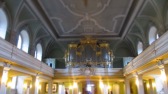 Blick vom Altarraum zur Orgel